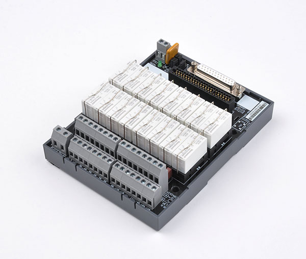 ͨ�þo������Դ���^���ݔ�����Ӱ� Q-16DO-RL-W