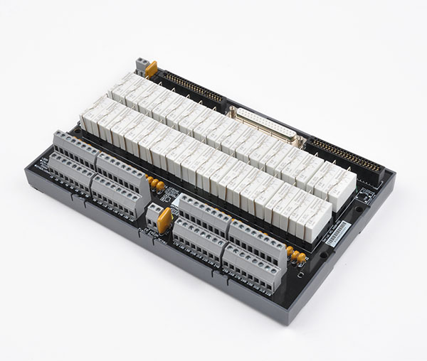 ͨ�þo�����^���ݔ����Ӱ� Q-32DI-RL-C